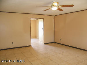 3902 Eugie Ave, Phoenix, AZ 85032 photo 2