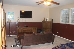 150 E Julian Dr, Gilbert, AZ 85295 photo 3