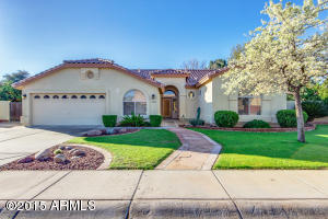 2289 E Victor Rd, Gilbert, AZ 85296 photo 1
