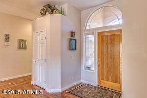 2289 E Victor Rd, Gilbert, AZ 85296 photo 4