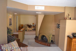 909 E Becker Ln, Phoenix, AZ 85020 photo 5