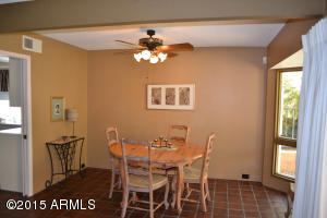 909 E Becker Ln, Phoenix, AZ 85020 photo 8