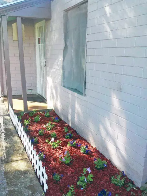 2502 W Morten Ave, Phoenix, AZ 85051