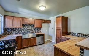 2530 E Heatherbrae Dr, Phoenix, AZ 85016 photo 10