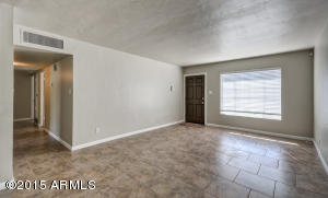 2530 E Heatherbrae Dr, Phoenix, AZ 85016 photo 6
