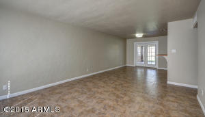 2530 E Heatherbrae Dr, Phoenix, AZ 85016 photo 4