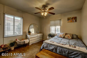 318 E Pierson St, Phoenix, AZ 85012 photo 28