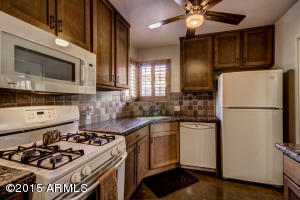 318 E Pierson St, Phoenix, AZ 85012 photo 13