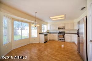 4417 E Desert Wind Dr, Phoenix, AZ 85044 photo 8