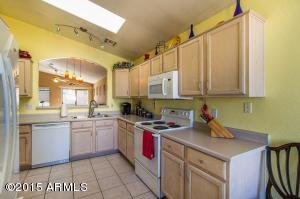 429 E Cantebria Dr, Gilbert, AZ 85296 photo 6