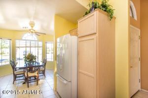 429 E Cantebria Dr, Gilbert, AZ 85296 photo 7