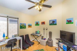 429 E Cantebria Dr, Gilbert, AZ 85296 photo 19