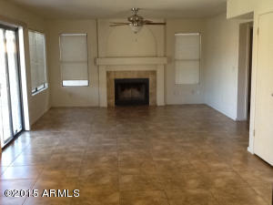 314 N Cobblestone St, Gilbert, AZ 85234 photo 3