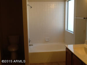314 N Cobblestone St, Gilbert, AZ 85234 photo 17