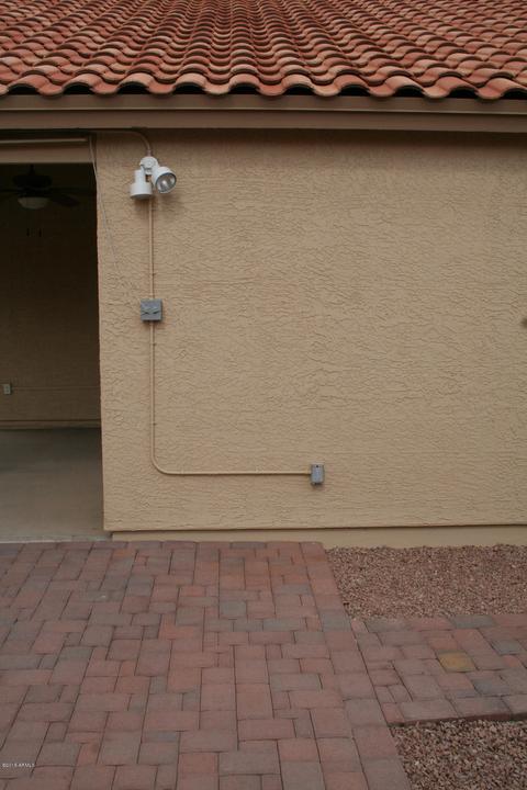 4631 E Shomi St, Phoenix, AZ 85044 photo 4