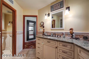 1402 E Caroline Ln, Tempe, AZ 85284 photo 10