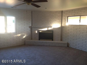 124 E Winter Dr, Phoenix, AZ 85020 photo 5