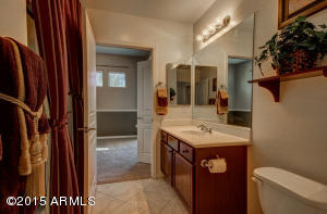 4488 E Thomas Rd #2022, Phoenix, AZ 85018 photo 18