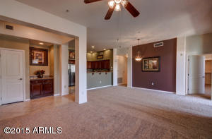 4488 E Thomas Rd #2022, Phoenix, AZ 85018 photo 7