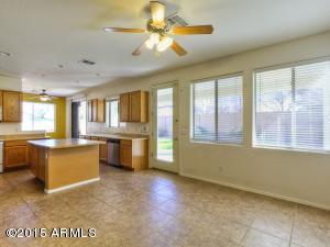 4233 E Crest Ct, Gilbert, AZ 85298 photo 6
