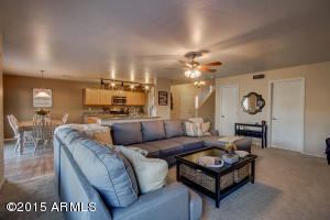 926 E Ross Ave, Phoenix, AZ 85024 photo 3