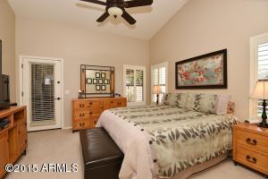 4041 S Dew Drop Ct, Gilbert, AZ 85297 photo 14