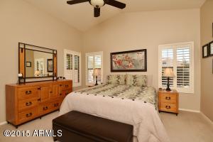 4041 S Dew Drop Ct, Gilbert, AZ 85297 photo 12
