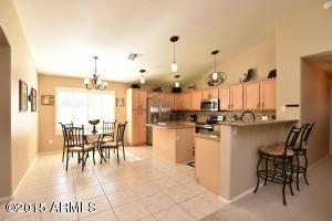4041 S Dew Drop Ct, Gilbert, AZ 85297 photo 6
