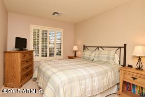 4041 S Dew Drop Ct, Gilbert, AZ 85297 photo 17
