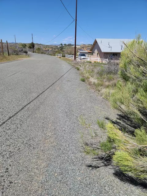 19683 E Chaparral Dr, Mayer, AZ 86333 photo 4
