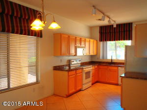2948 E Harwell Rd, Gilbert, AZ 85234 photo 3