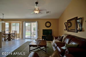 2305 E Sherri Dr, Gilbert, AZ 85296 photo 5