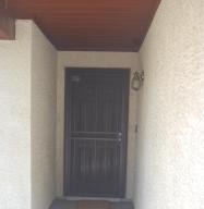 3060 E John Cabot Dr, Phoenix, AZ 85032 photo 2