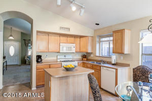 3709 E Monona Dr, Phoenix, AZ 85050 photo 4