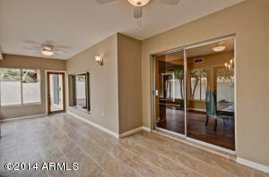 910 E Laguna Dr, Tempe, AZ 85282 photo 13
