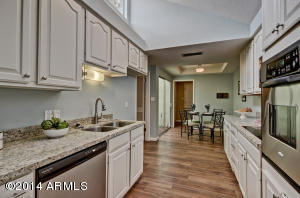 910 E Laguna Dr, Tempe, AZ 85282 photo 6