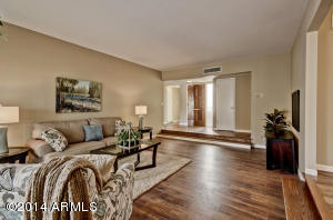 910 E Laguna Dr, Tempe, AZ 85282 photo 3