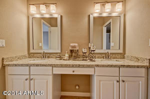 910 E Laguna Dr, Tempe, AZ 85282 photo 20