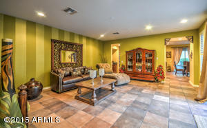 3974 E Crest Ln, Phoenix, AZ 85050 photo 39