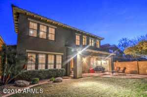 3974 E Crest Ln, Phoenix, AZ 85050 photo 9