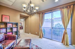 3974 E Crest Ln, Phoenix, AZ 85050 photo 8