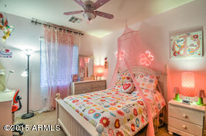 3974 E Crest Ln, Phoenix, AZ 85050 photo 12