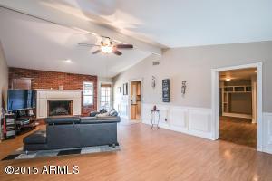405 E Scott Ave, Gilbert, AZ 85234 photo 5