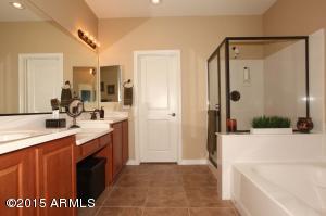 2692 E Rakestraw Ln, Gilbert, AZ 85298 photo 20