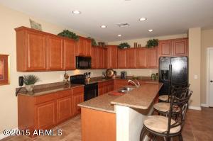 2692 E Rakestraw Ln, Gilbert, AZ 85298 photo 9