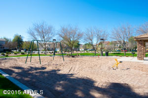 1384 S Hawk Ln, Gilbert, AZ 85296 photo 35