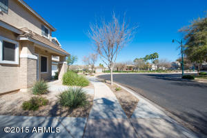 1384 S Hawk Ln, Gilbert, AZ 85296 photo 31