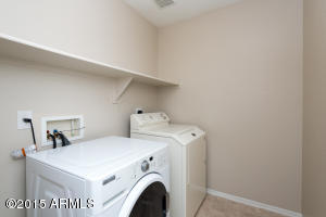 1384 S Hawk Ln, Gilbert, AZ 85296 photo 21