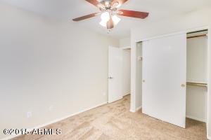 4627 E Lone Cactus Dr, Phoenix, AZ 85050 photo 12