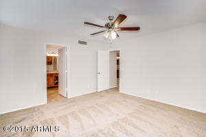 4627 E Lone Cactus Dr, Phoenix, AZ 85050 photo 22